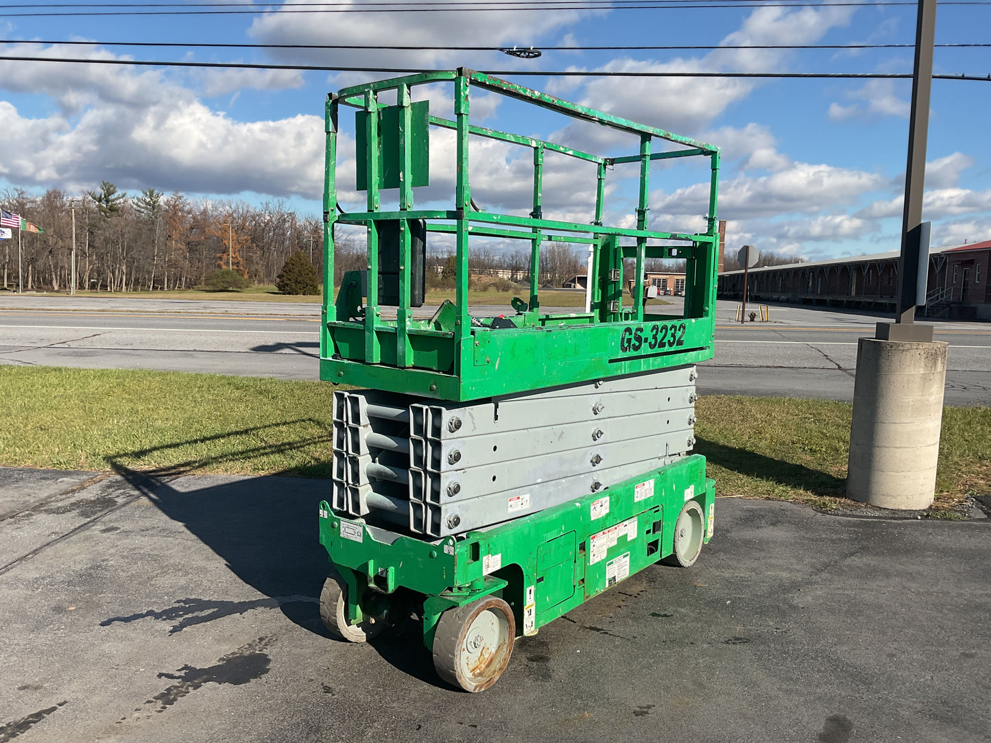 Buy 2014 GENIE GS-3232