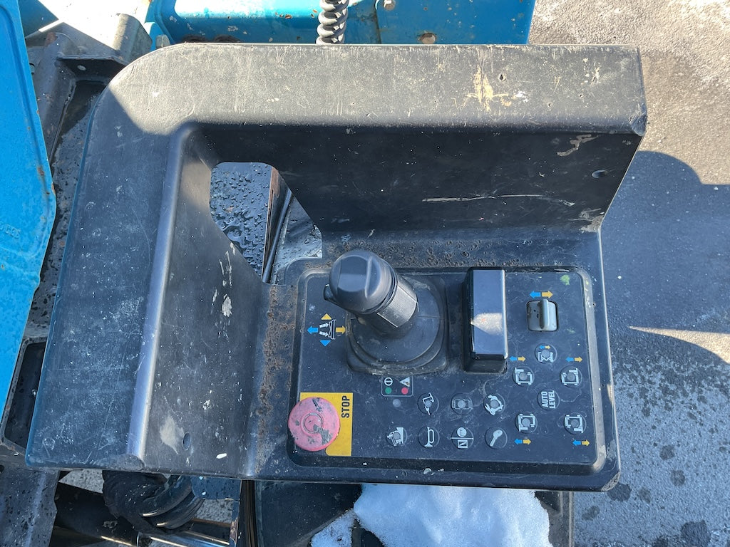 Buy 2014 GENIE GS-4390RT