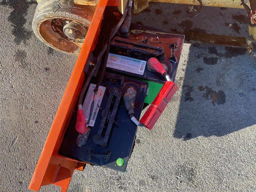 Buy 2014 JLG 1230ES