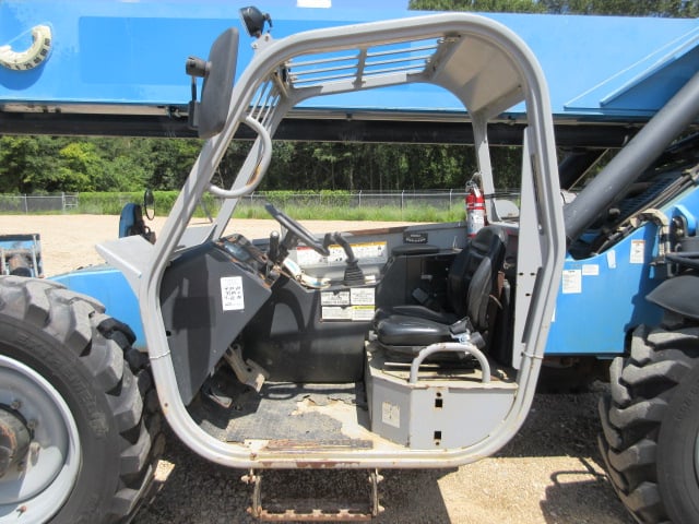 Buy 2014 GENIE GTH-1056