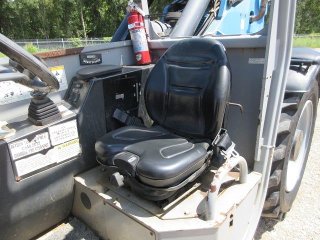 Buy 2014 GENIE GTH-1056