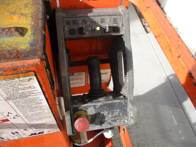 Buy 2015 JLG 1230ES